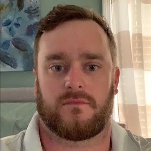 Meet your Posher, Casey